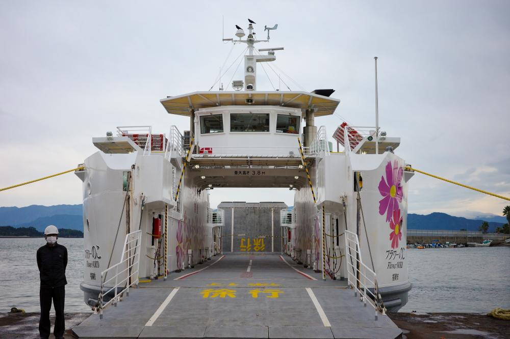 予期せぬ変更は島ランと酒に